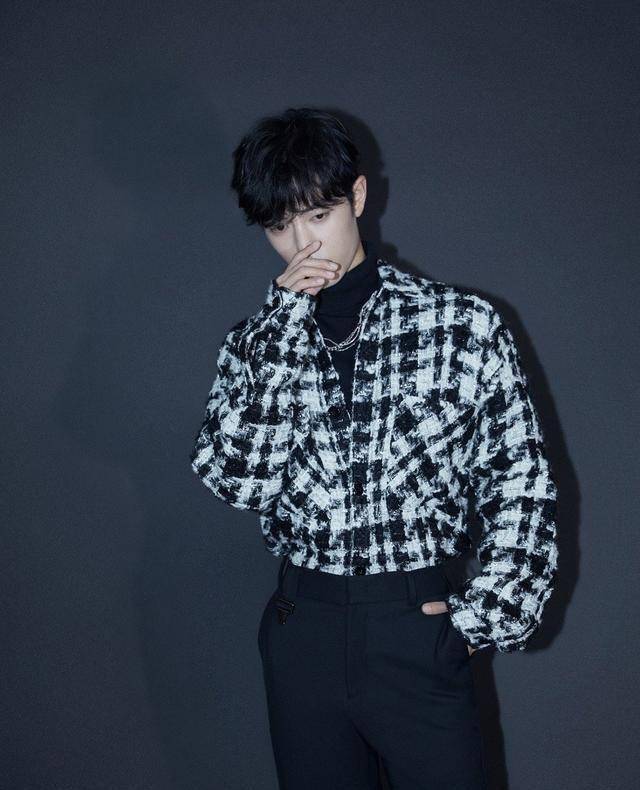 "我觉得肖战是一个比较有文艺气质的人",作为前辈的李宇春对肖战的