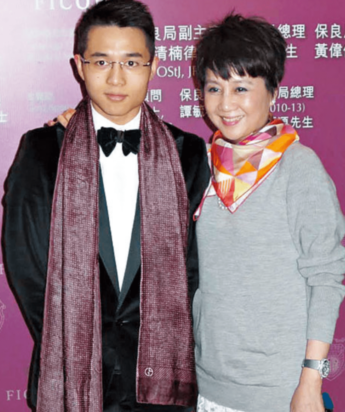 庆祝30岁生日,而立之年仍单身,已是接班人专注事业_四房_陈滢_梁安琪