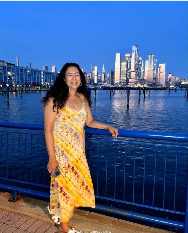 李凯尔母亲纪念外祖父抵达牙买加百年,8月20日重回深圳探亲_华人