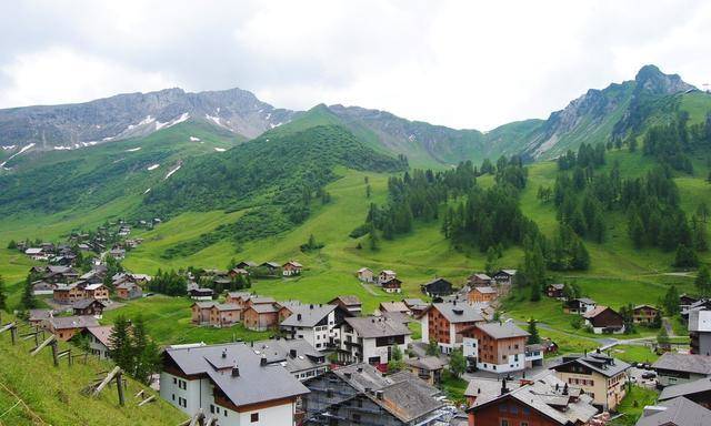 此国排名第一,富裕程度超过美国_地方_战争_列支敦士登