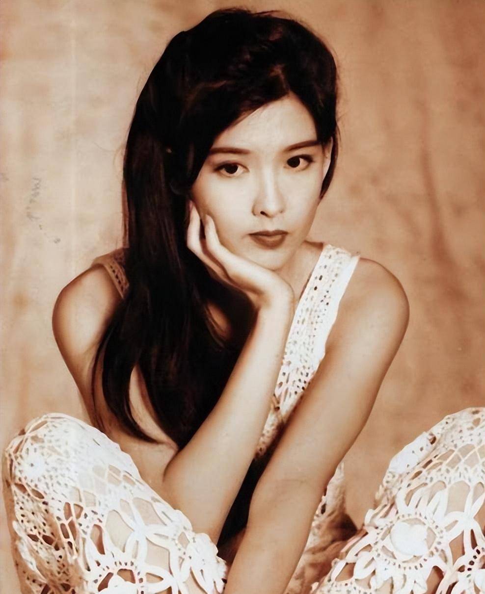 55岁周慧敏与倪震离婚,男方净身出户?周慧敏回应了_丈夫_的传闻_专访