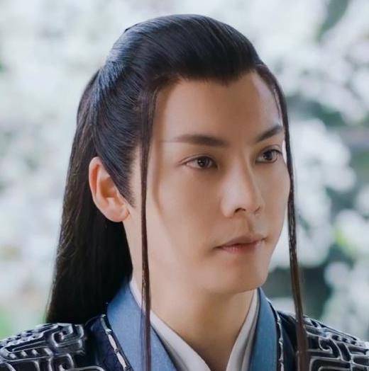 编剧发文抱怨,疑似不满人设被改,直言"长残了"_陈伟霆_刘然_杨幂