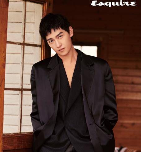 杨洋戴上眼镜疯狂放电!