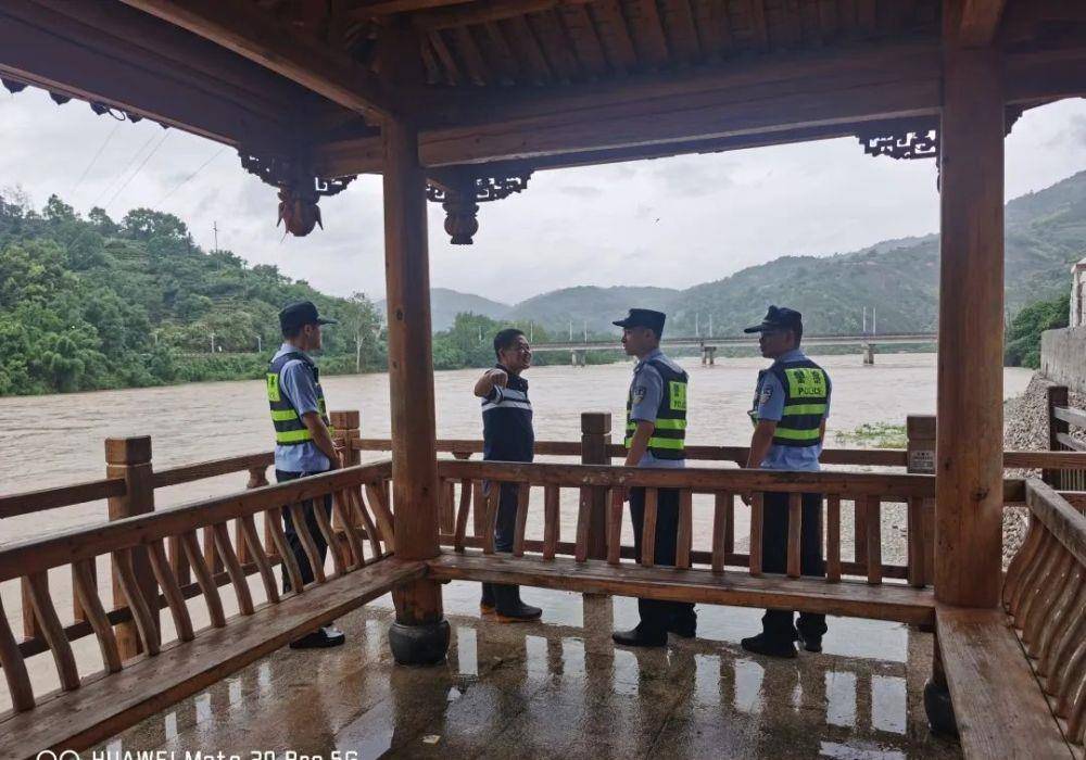 风雨来袭,我们逆风而行!