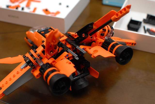 积木的进击,小米有品众筹上架ONEBOT神兽机甲,新奇体感游戏体验