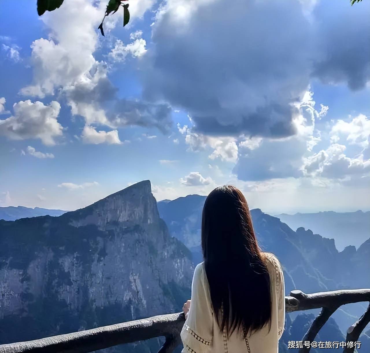 重庆到张家界旅游怎么样安排比较好？张家界旅游攻略-张家界三日游报团费用