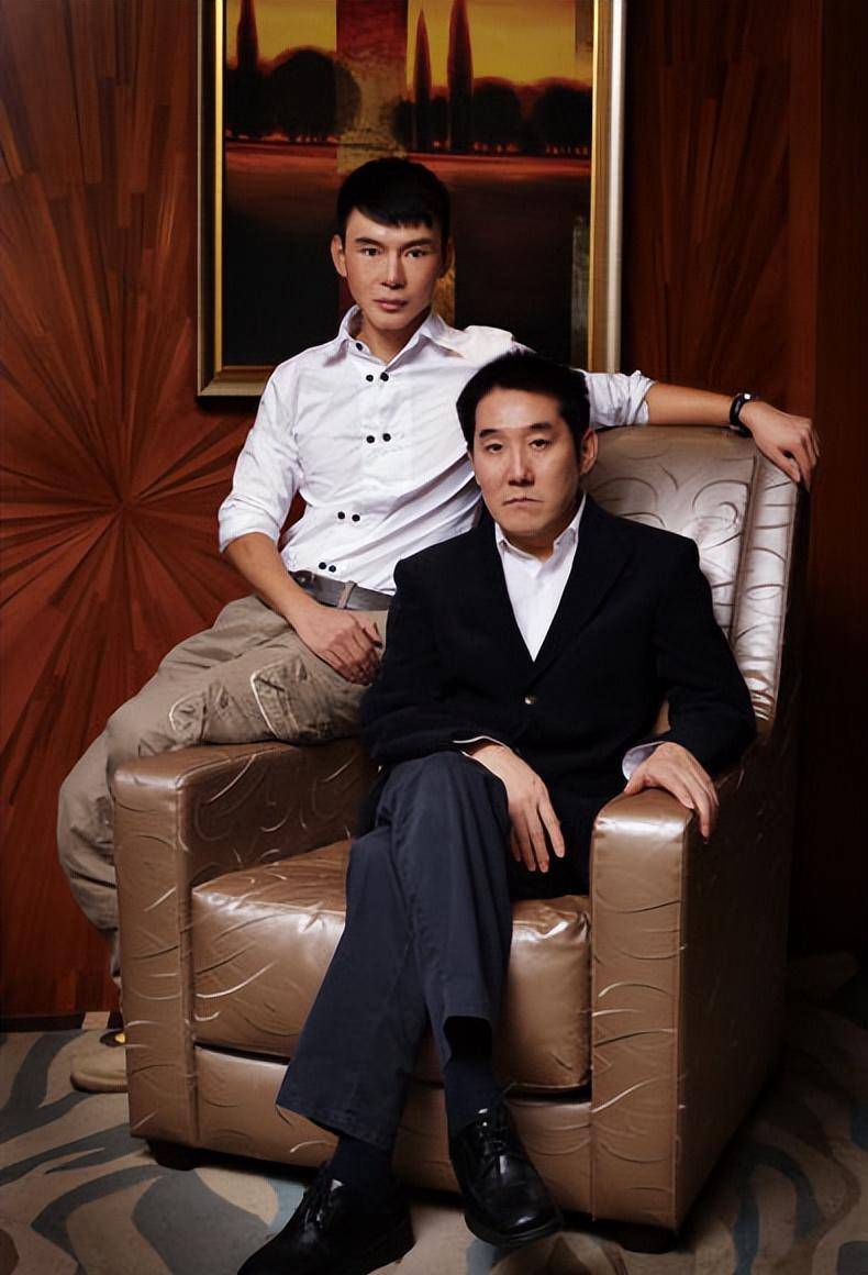 海岩之子侣皓吉吉:父亲是我的榜样,如今42岁也成了导演_剧中_儿子