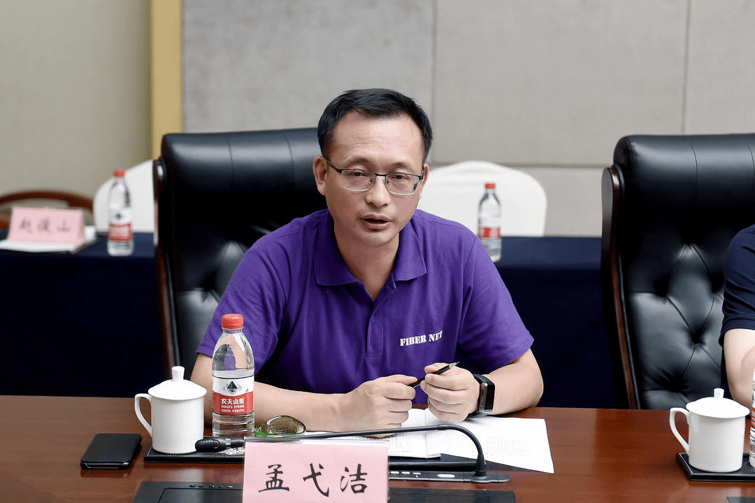 徐崇玉,中复连众工程技术部副总经理许华明,华昌聚合物研发经理付建辉