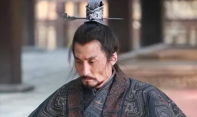 这个武将熬死了秦始皇,熬死了刘邦,熬死自己儿子,最终熬成皇帝_赵佗