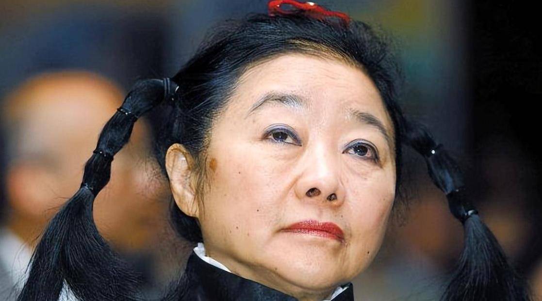 中国第一女首富龚如心,丈夫被绑30年下落不清,830亿遗产_龚心如_王德