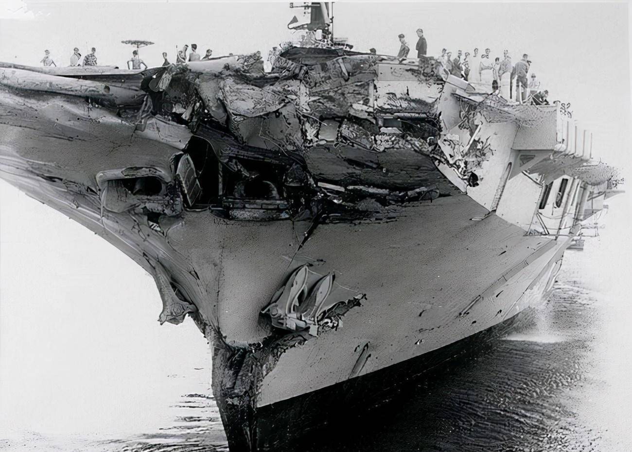 1984年,我国花3000万美金购买澳洲废弃航母,回国后发现赚翻了