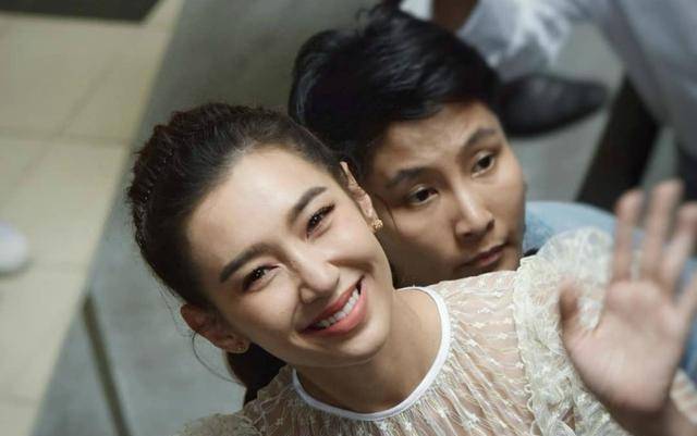 《诱爱入局》中泰联合首播,又狗血又好看,女主被赞