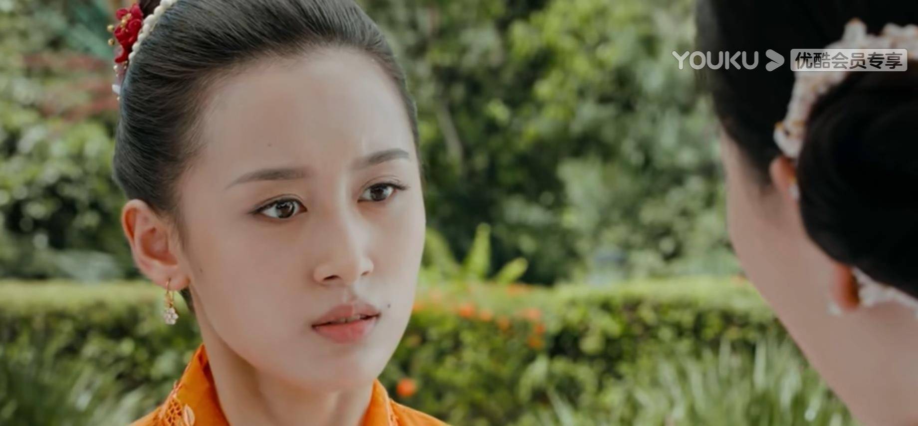 《小娘惹》之黄珍珠:说着"我也不想这样"却干着损人利己的事儿_向珍珠