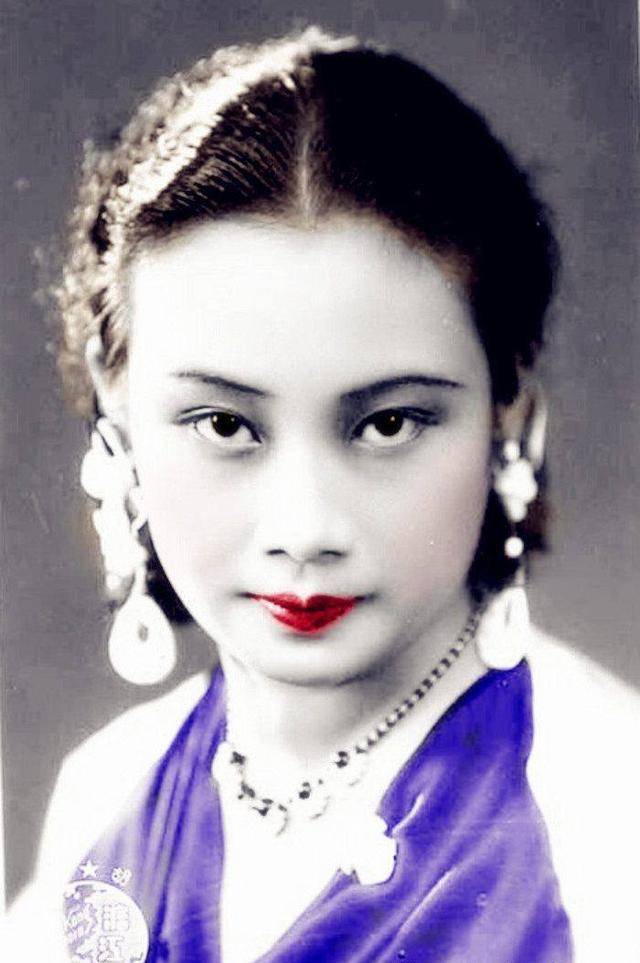 民国时期上海滩演艺圈号称四大美女,大家争睹风采,聚集众多粉丝_徐来