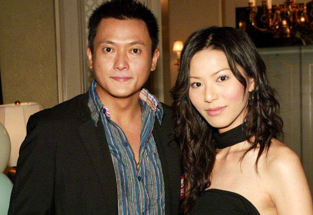 44岁滕丽名伤愈复出精神好,与朱咪咪16年后再合作《陀枪师姐》_魏骏杰