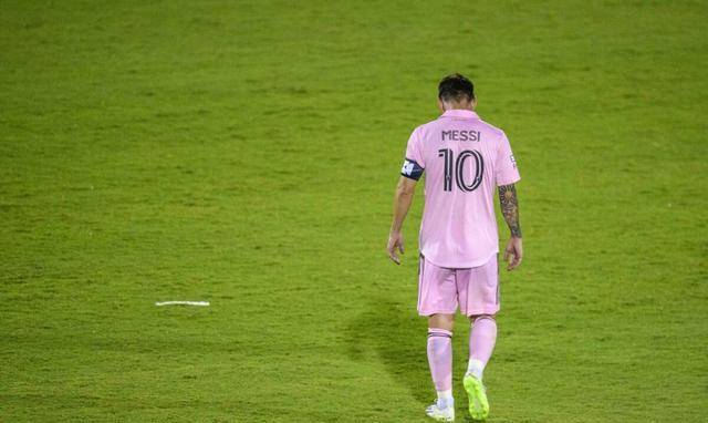 梅西四球 绝平力挽狂澜,对手主帅赞叹:他一个人战胜全队_国际队_比赛