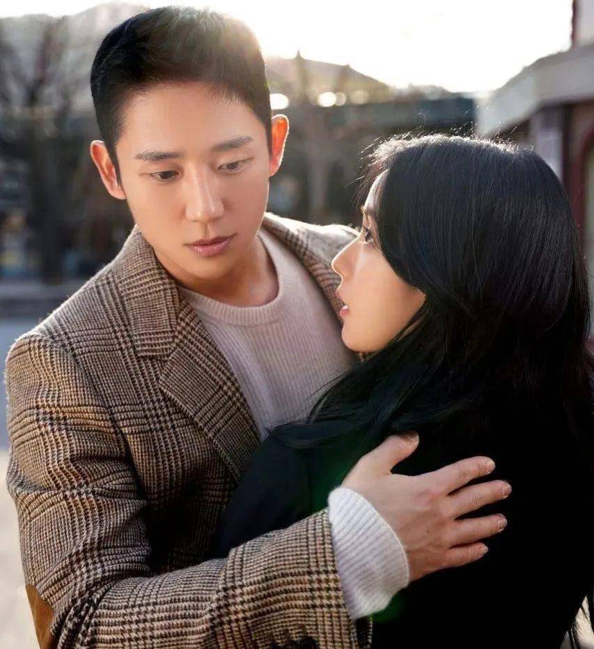 大家为啥都爱姐姐独美_jisoo_孙兴_男友