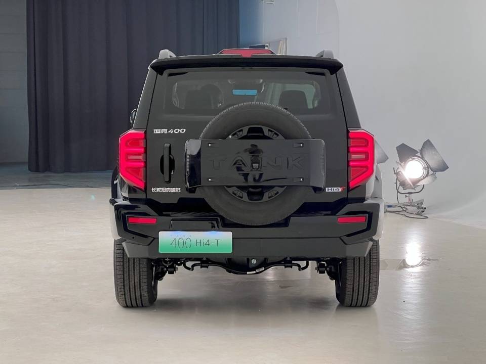 硬派越野车也能精致,实拍坦克400 hi4-t_模式_智能_造型