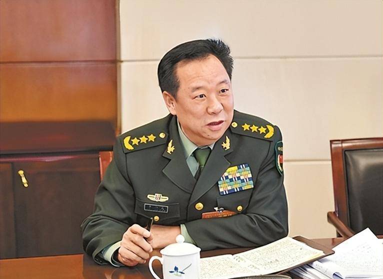 戰將李作成:對越自衛反擊戰任連長,36年後成陸軍司令,被授上將_我軍