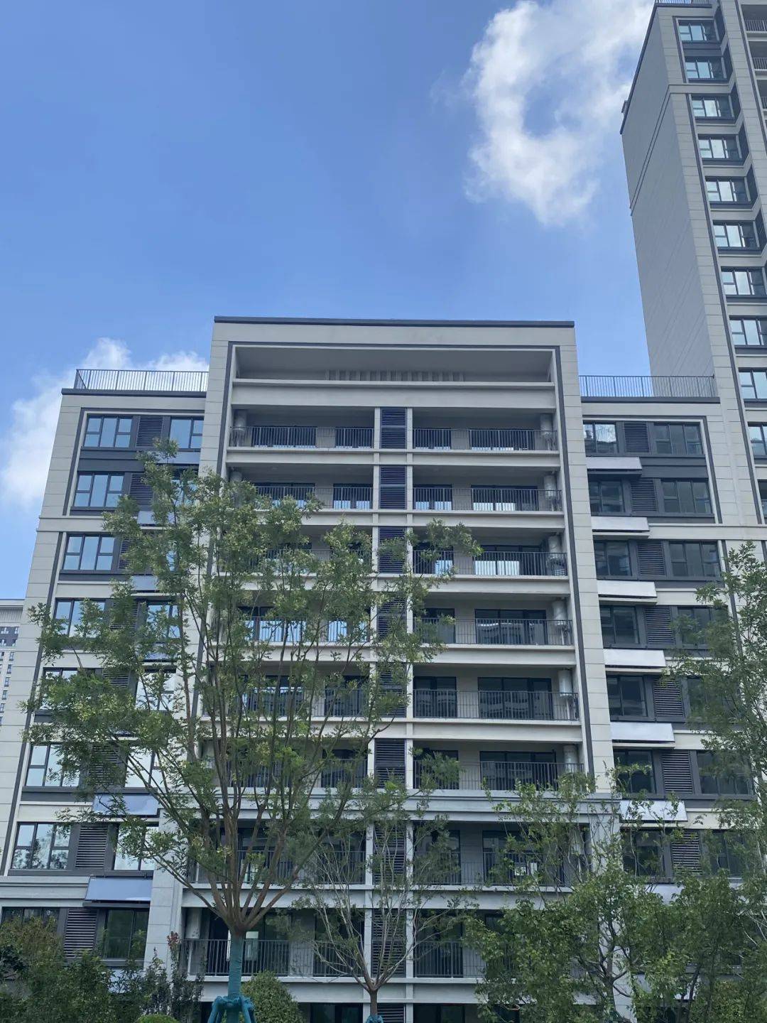 济宁华润置地万象府最新工程进度播报:实景共鉴美好家音_外墙_涂料