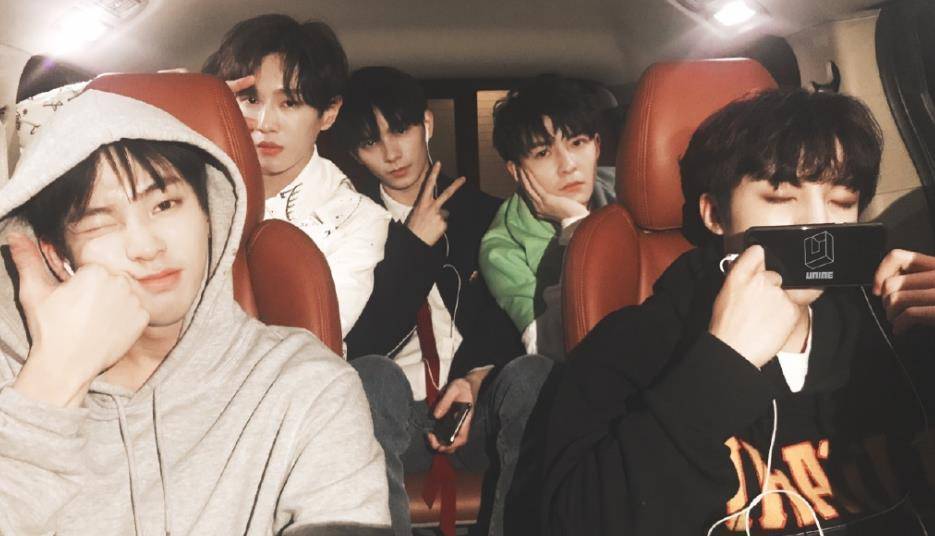 unine52秒选完应援色被粉丝嫌弃太随意,夏瀚宇被"孤