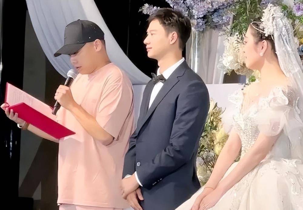 日本队伍,与张本智和吃饭变好友,教练也是中国人_周雨_联赛_徐晨皓