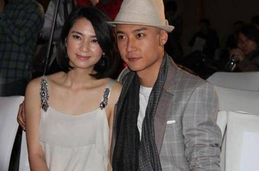 2婚2离的女星:倪萍为陈凯歌丢掉自尊,45岁钟丽缇拼4胎_王琳_黄奕_婚姻