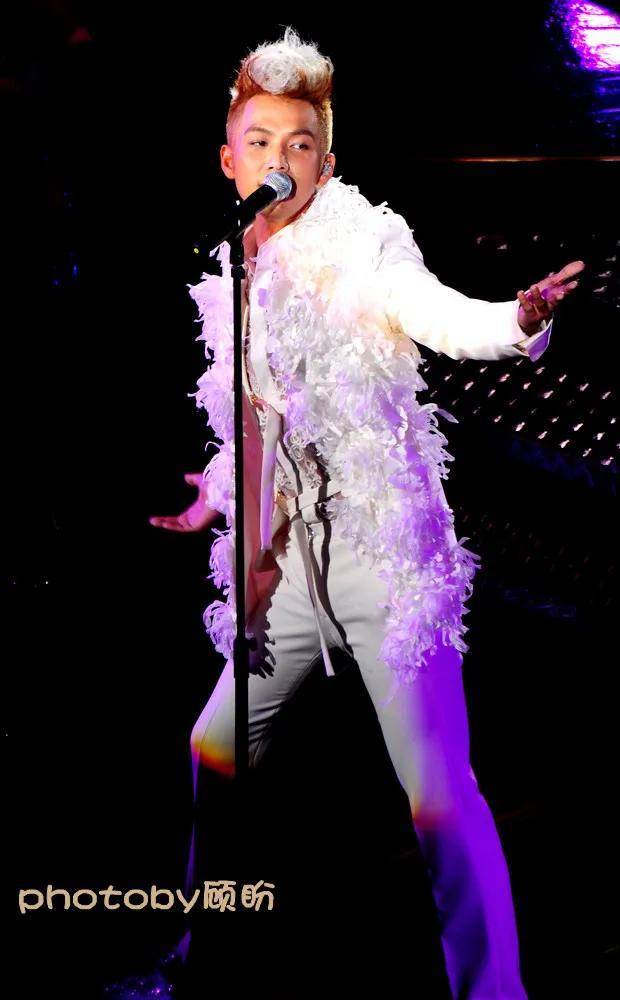 会跳舞的何以琛,重新认识不一样的钟汉良_舞蹈_生涯_电视