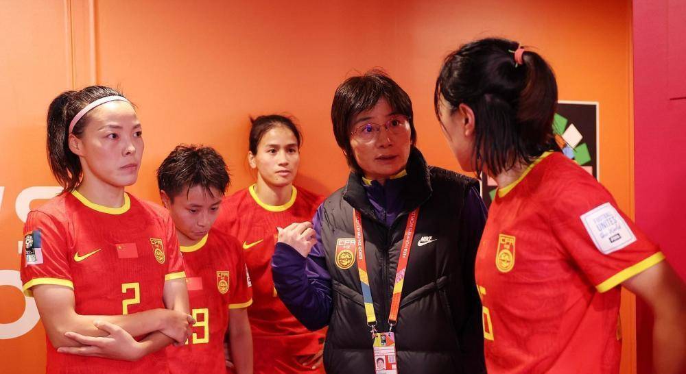 从王霜的采访中可找到答案_训练_球员_中国人