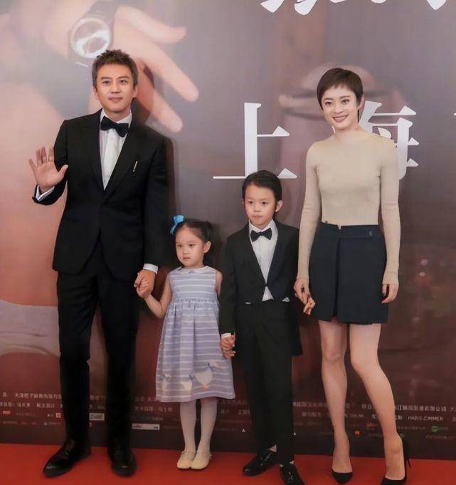 一家四口走红毯,儿子惊艳女儿可爱,老婆太高级_孙俪_黑色_造型