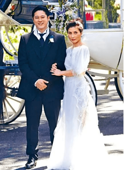 仪,还是曾经风流成性的陈子聪,竟然都做到了收心和忠诚,鲜少传出绯闻