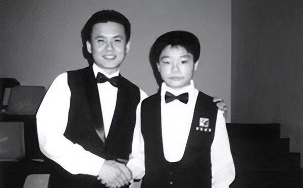丁俊晖白富妻子张元元,42岁气质十足,难怪与潘晓婷没好上!