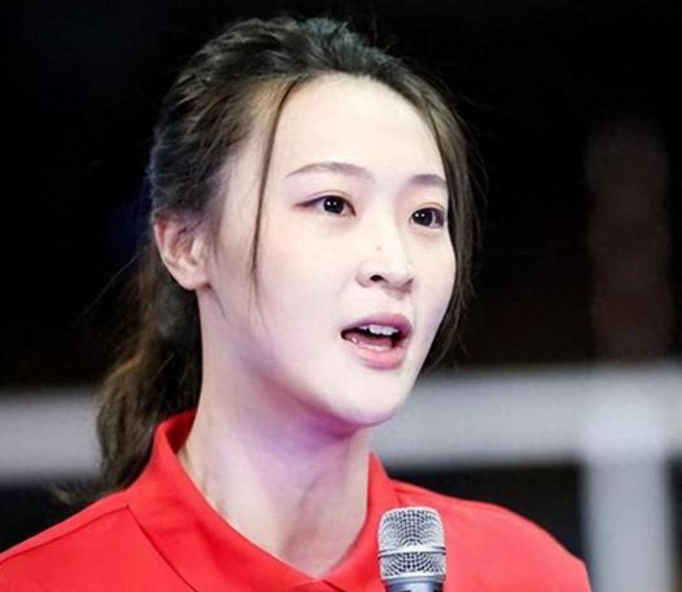 前体育队长惠若琪嫁北大高材生,结婚2年不生子,幸福背后有伤痛_排球