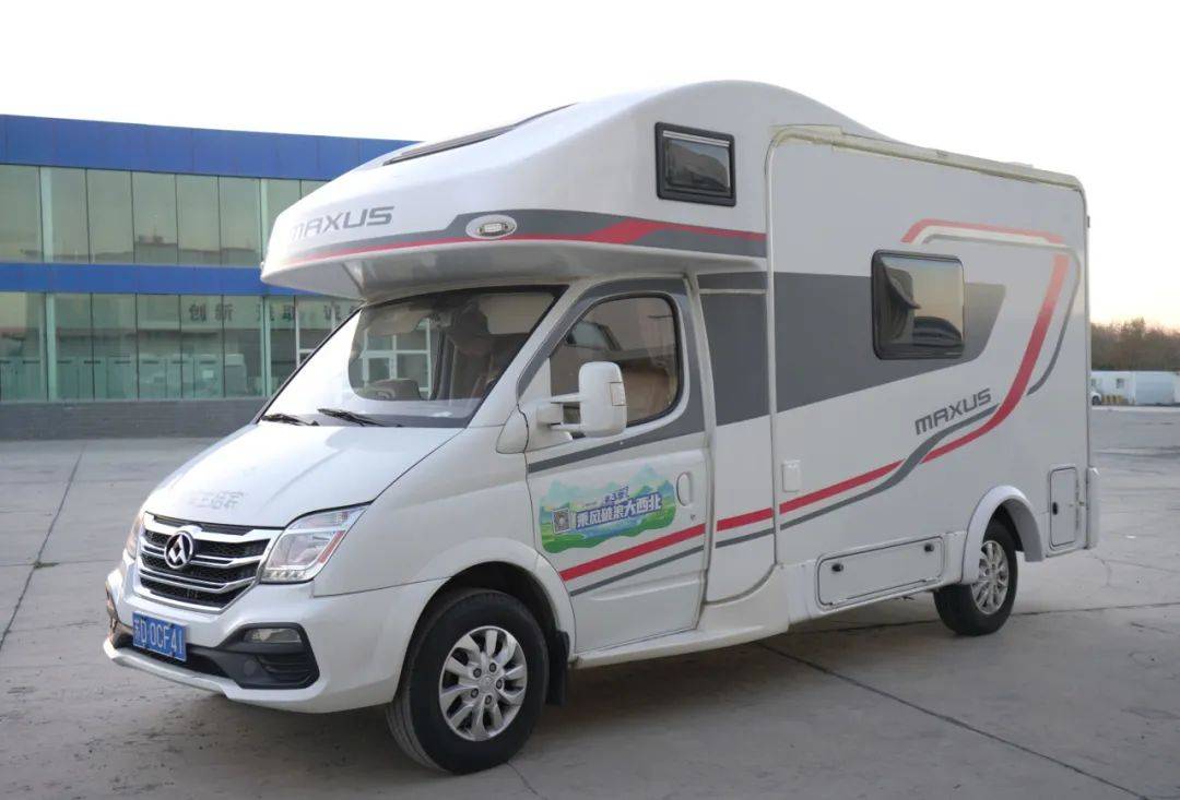 no.1 上汽大通 maxus rv80c 手自一体 c照 6座5卧 2.