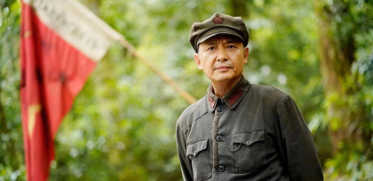 《长相思》侯长荣:因《红楼梦》走红,他有如花美眷和双胞胎外孙_角色