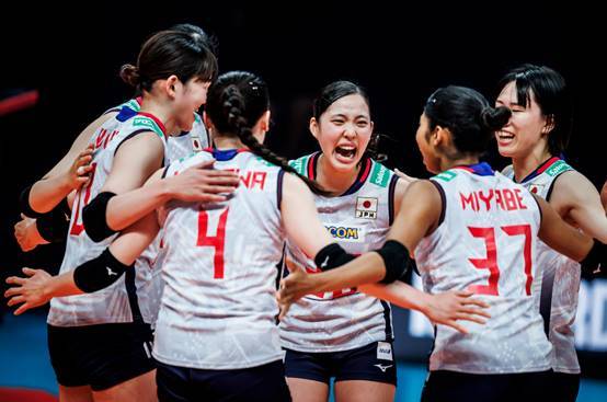 女排爆大冷,美国输球恐遭淘汰,日本女排逆袭埃及女排_比赛_中国女排