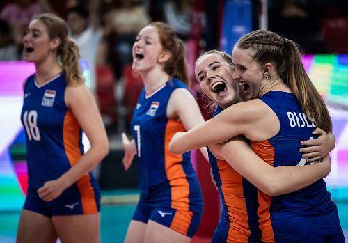 下一轮日本女排将面对泰国女排,埃及女排将迎战墨西哥女排.