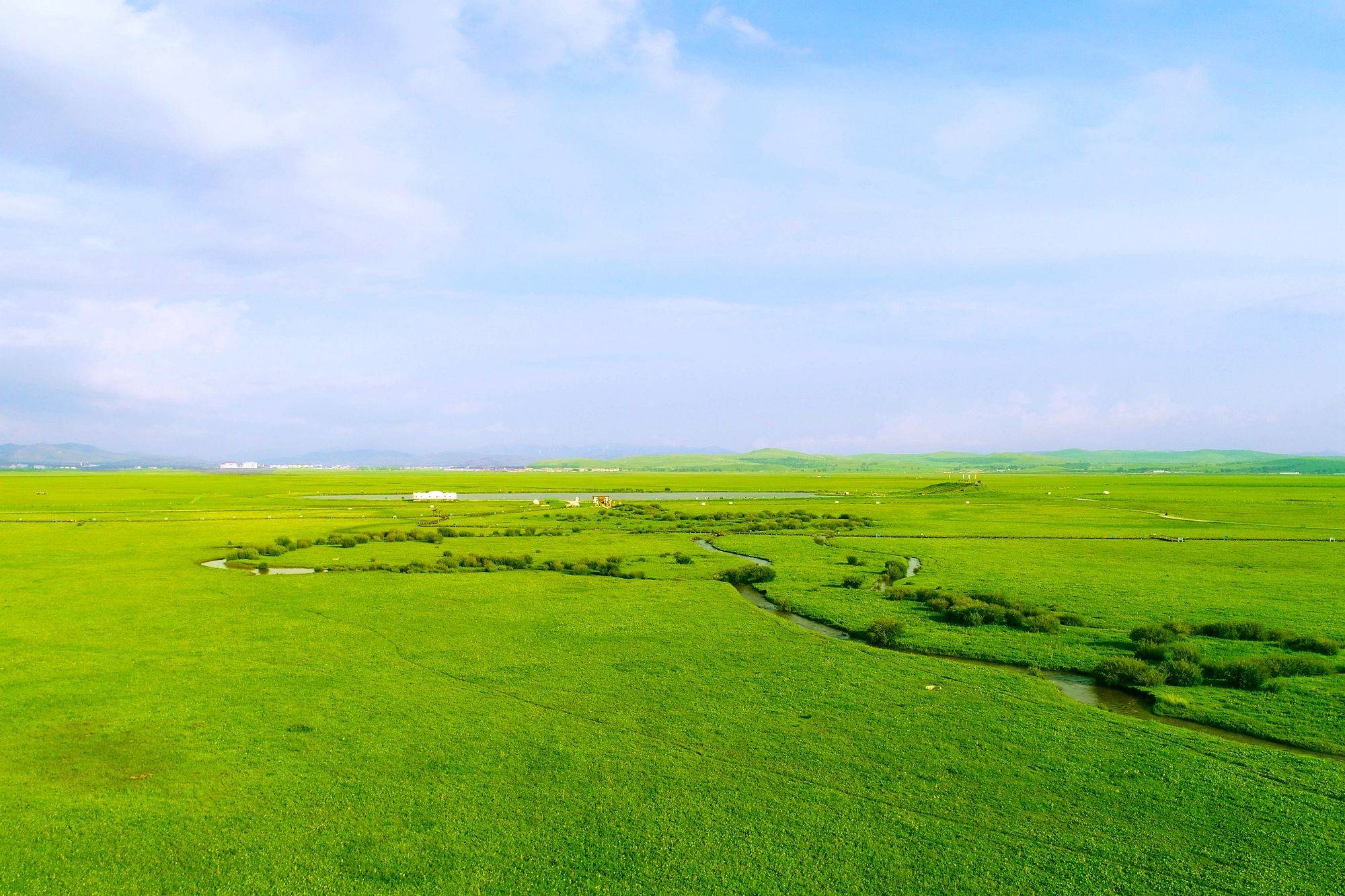 承德丰宁京北第一草原,环境优美,空气清新,是休闲避暑的好去处