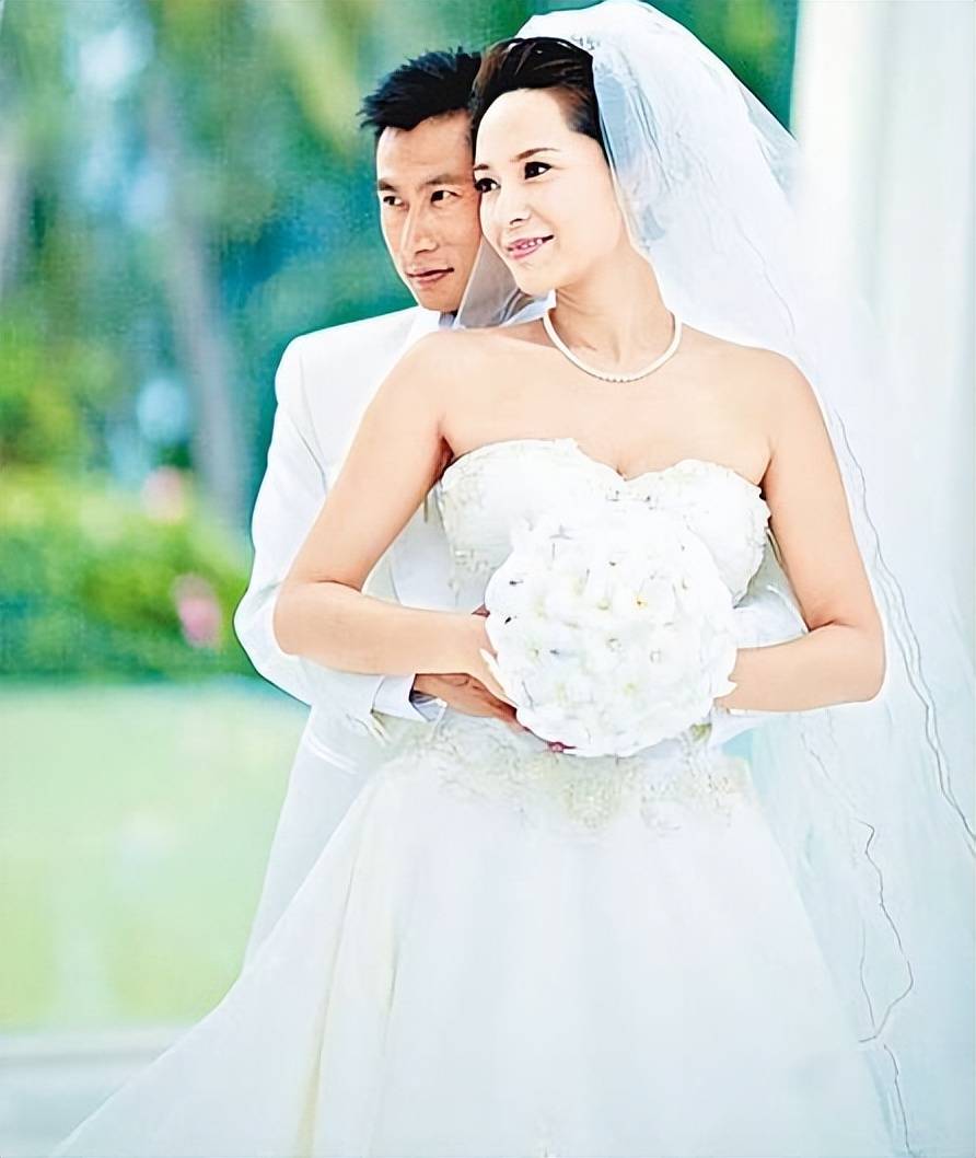 郭羡妮:我这辈子最正确的决定,就是在38岁高龄为农村小丈夫生子