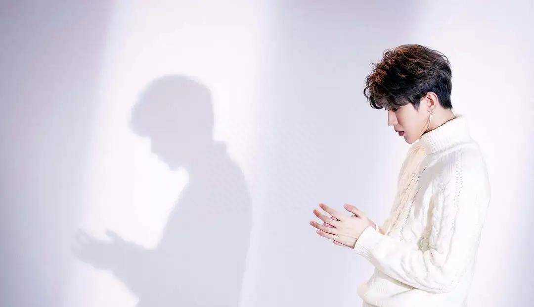 华晨宇_乐坛_蔡徐坤