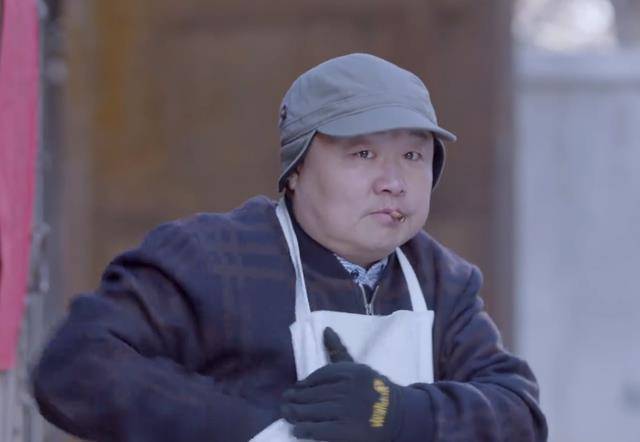 电视剧《热爱》:尚晋擅自让李氏蹄花打六折,李掌柜巧妙化解风波_李双