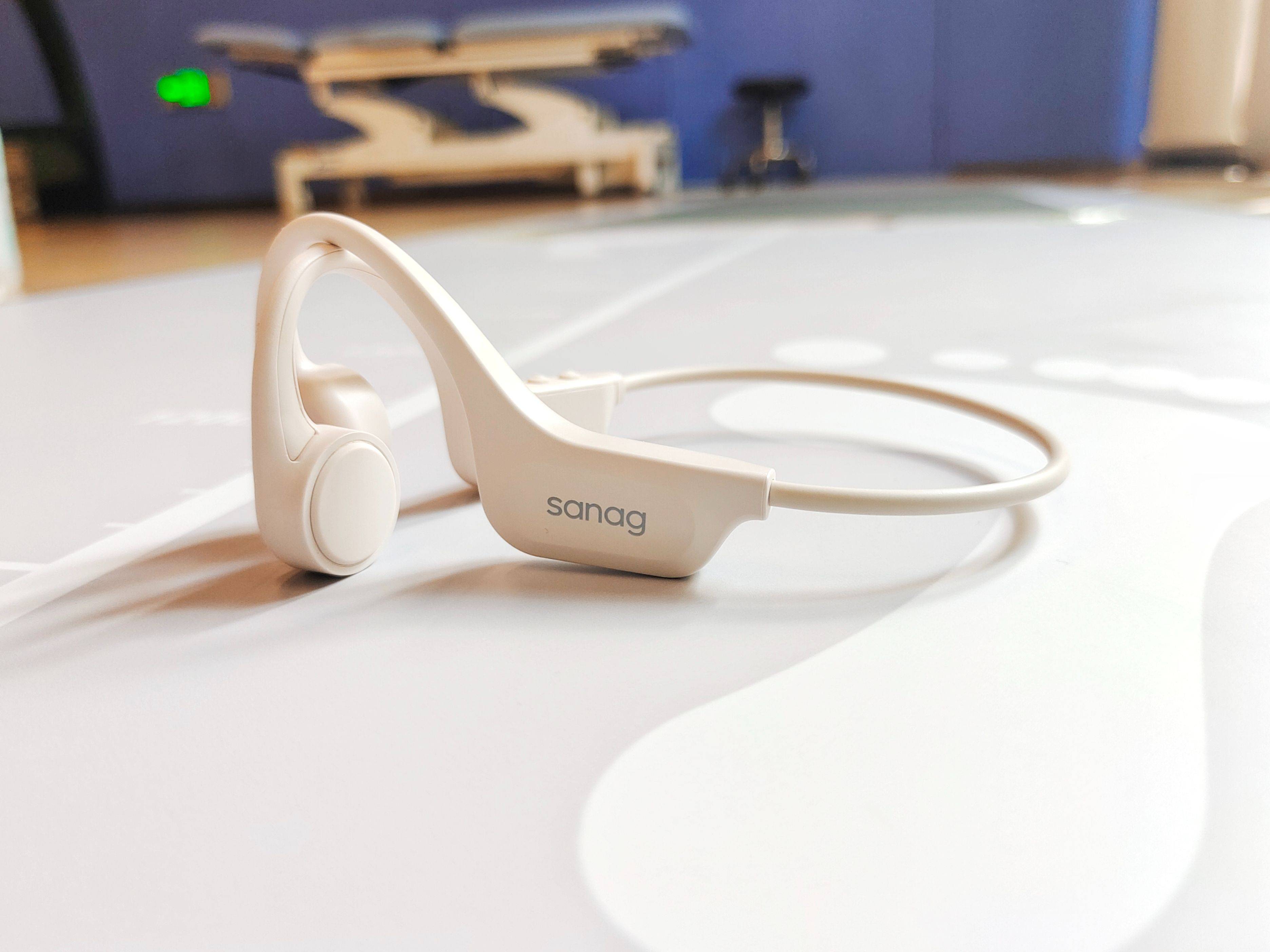 游泳必备sanag 塞那 B60S PRO骨传导耳机，亲身评测，“神兽”归笼前值得一试