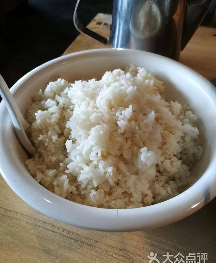 湖南慈利县大碗饭,12块钱放开肚子吃,哈哈,超划算啊_美食_文化_人们