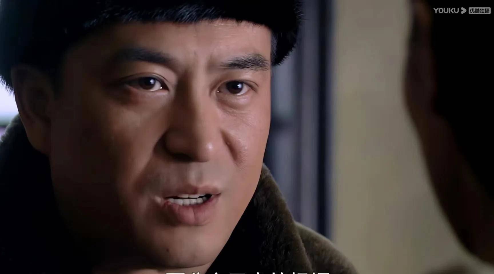 《悬崖》才知任警官对周乙忠心了六年,周乙坚决除掉他的隐情_任长春