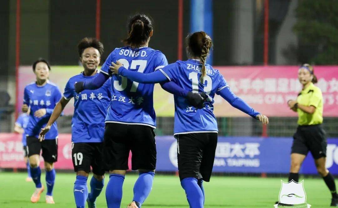 武汉车谷江大41陕西志丹女足_宋端_比赛_代陈颖