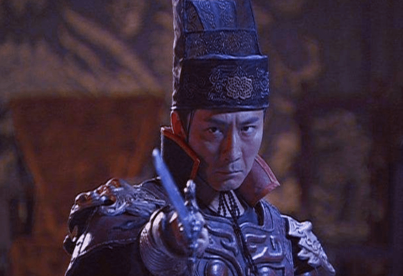 在剧中,张子建扮演李元芳武术,但实际上,张子建并不是一名动作演员.