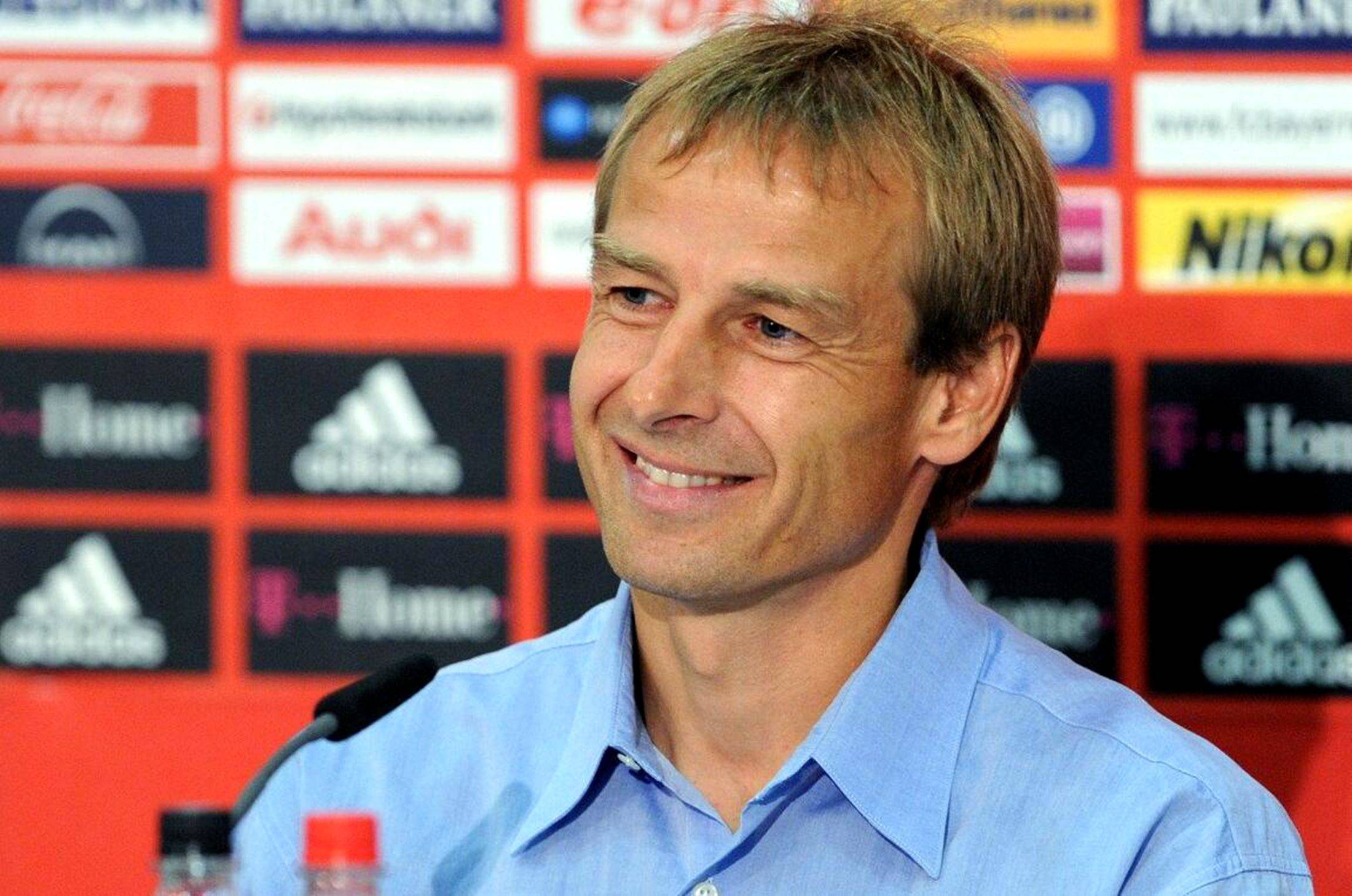 克林斯曼化身梅吹,德国足球名宿齐赞梅西_球迷