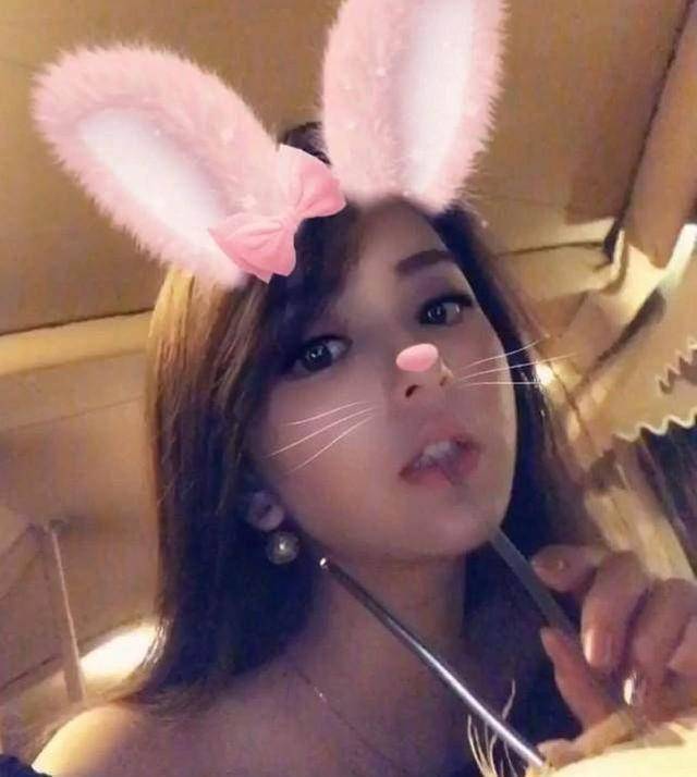 方媛晒小时候照片打脸整容传闻,从小就是女神_郭富城_鼻子_网友