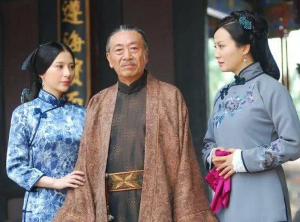 "老戏骨"王奎荣,68岁娶31岁娇妻,发誓要和小娇妻白头偕老_饶芯语_工作