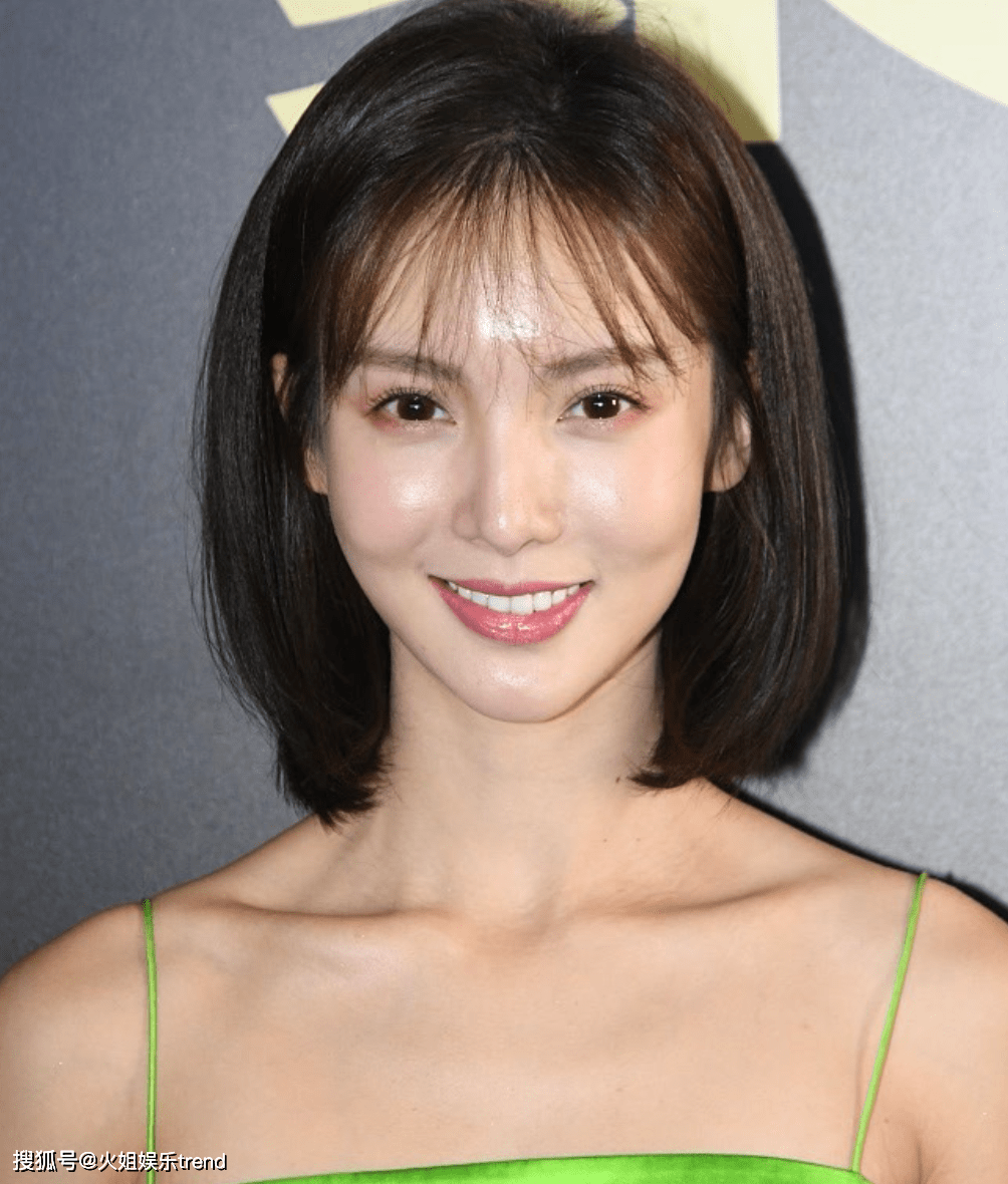 吴宣仪刘亦菲龅牙对颜值有啥影响?_一笑_问题_时候